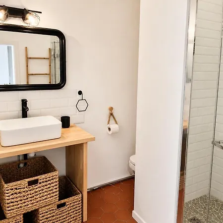 Charmant Appartement Apartamento *